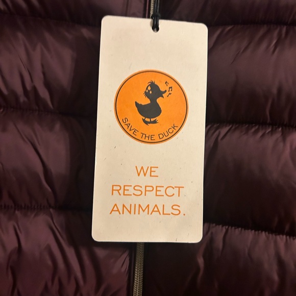 SAVE THE DUCK Burgundy Puffer Jacket - Picture 4 of 7